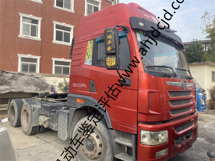 交警查獲一起，機(jī)動(dòng)車套牌案件，刑事立案------車輛唯一性鑒定